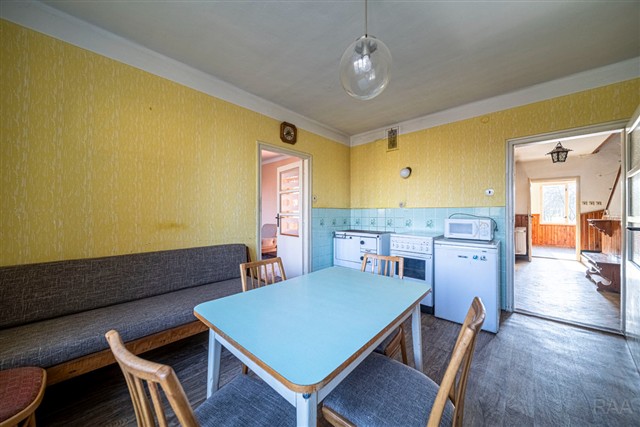 kuchyně s jídelnou [17/37]